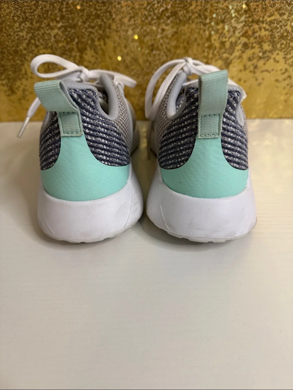 Adidas Questar Flow shoes Kids Light Gray Knit Sneakers with Mint Accents